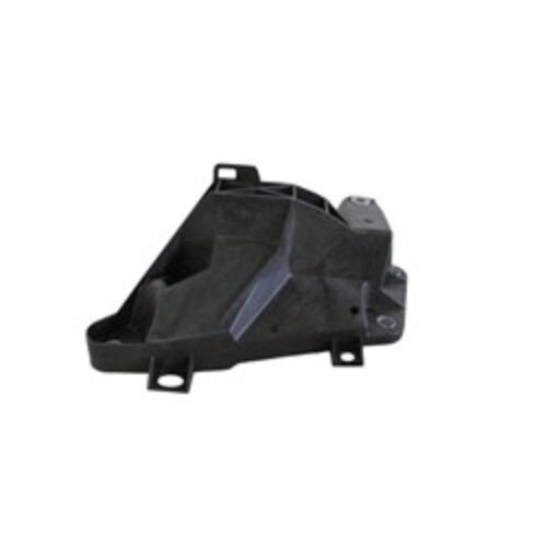 2020 CHRYSLER VOYAGER DRIVER SIDE RADIATOR SUPPORT BRACKET – CH1225290C