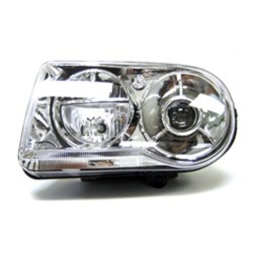2005 CHRYSLER 300 DRIVER SIDE HALOGEN HEADLIGHT ASSEMBLY – CH2502167C