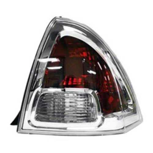 2006 FORD FUSION PASSENGER SIDE TAIL LIGHT LENS AND HOUSING – FO2819113C