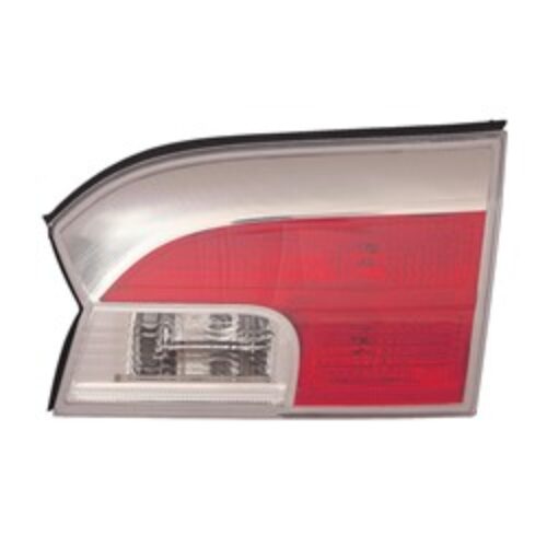 2015 GMC TERRAIN PASSENGER SIDE INNER TAIL LIGHT ASSEMBLY – GM2803113C