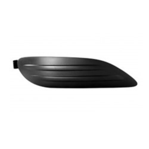 2005 TOYOTA COROLLA_SEDAN PASSENGER SIDE FOG LIGHT COVER – TO1039107C