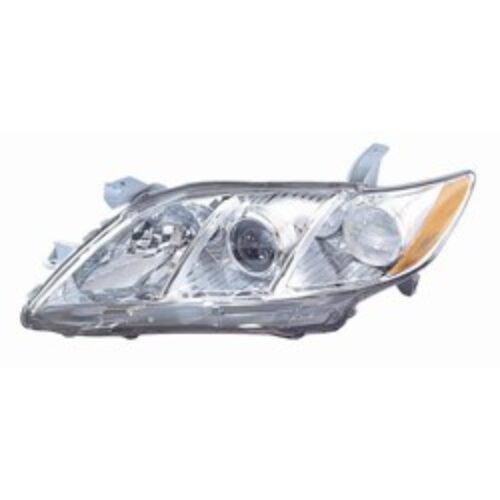 2007 TOYOTA CAMRY DRIVER SIDE HEADLIGHT LENS AND HOUSING – TO2502167C