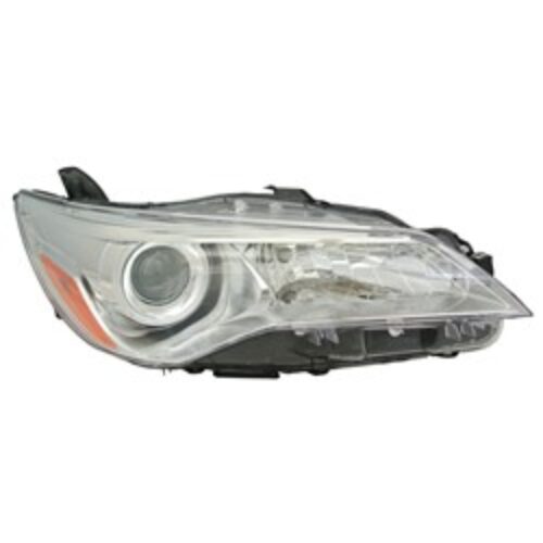 2015 TOYOTA CAMRY PASSENGER SIDE HALOGEN HEADLIGHT ASSEMBLY – TO2503222C