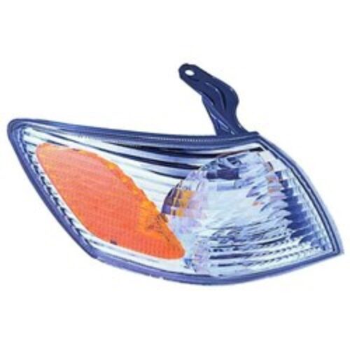 2000 TOYOTA CAMRY PASSENGER SIDE FRONT SIGNAL LIGHT ASSEMBLY – TO2531136C
